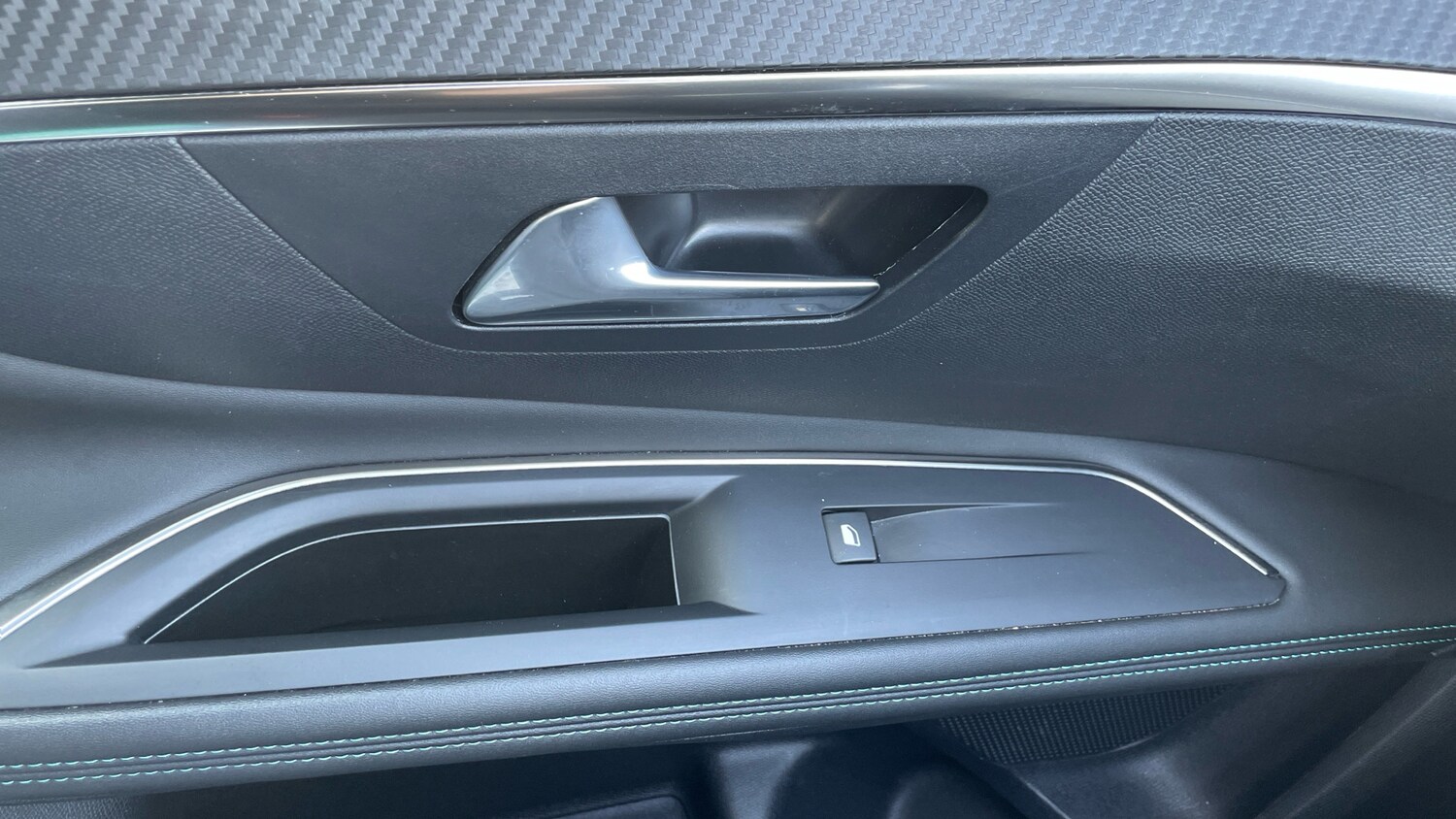 Used Peugeot 3008 2024 for sale - 75929303: Photo 40