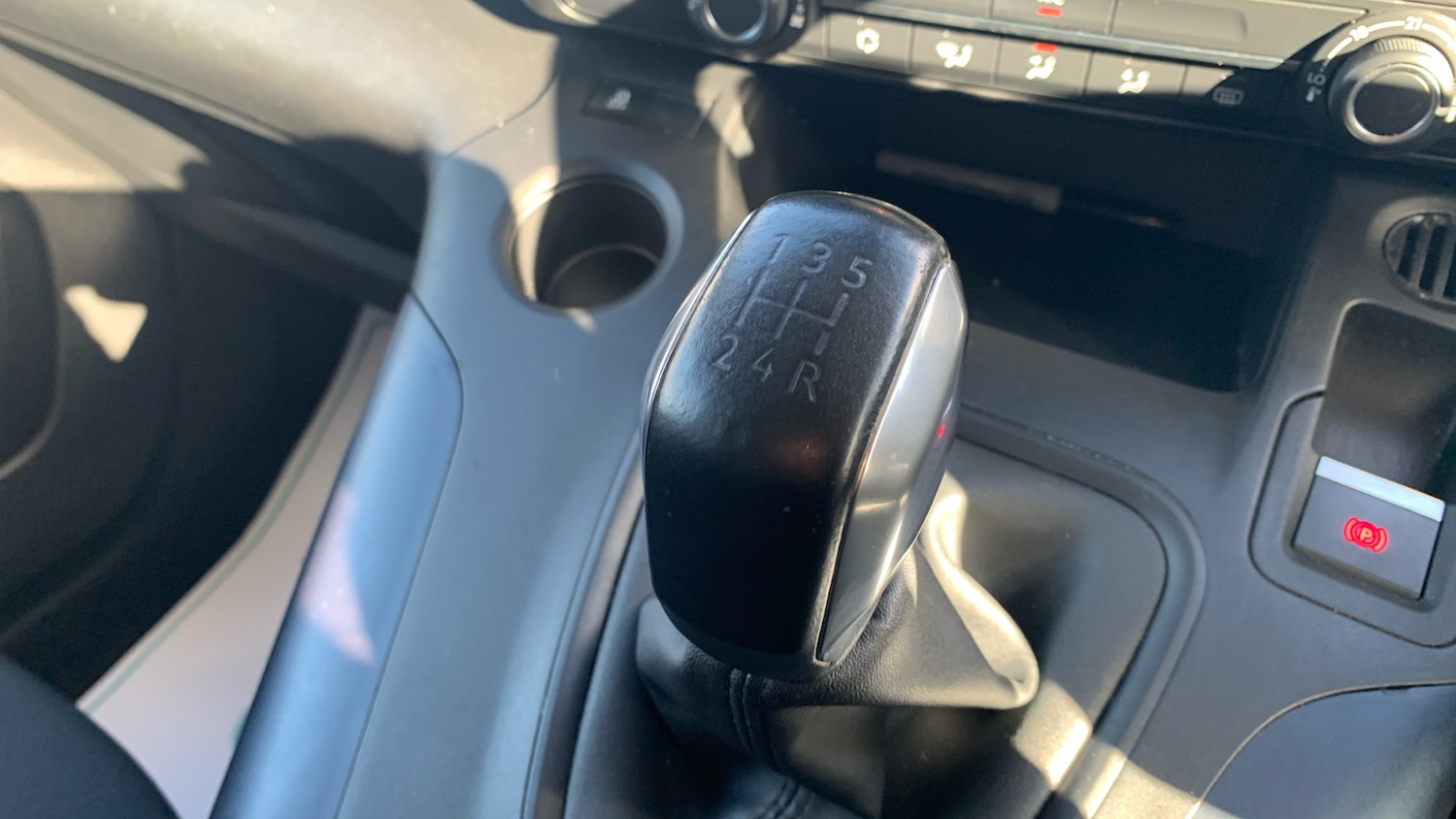 Used Peugeot Rifter 2019 for sale - 76359087: Photo 20