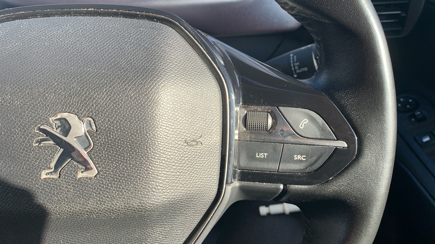 Used Peugeot Rifter 2019 for sale - 76359087: Photo 24