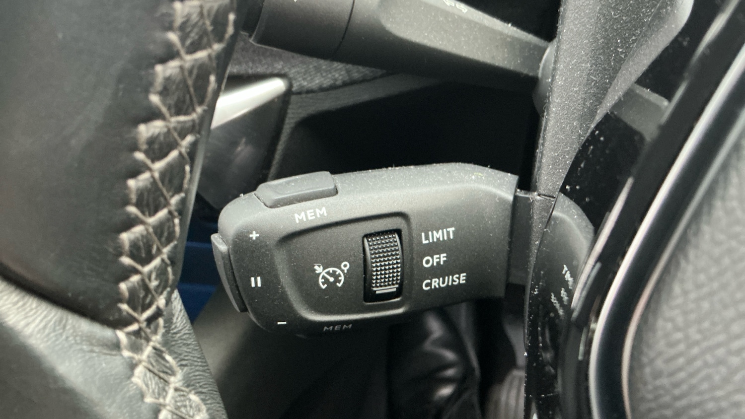 Used Peugeot 3008 2021 for sale - 76825723: Photo 19