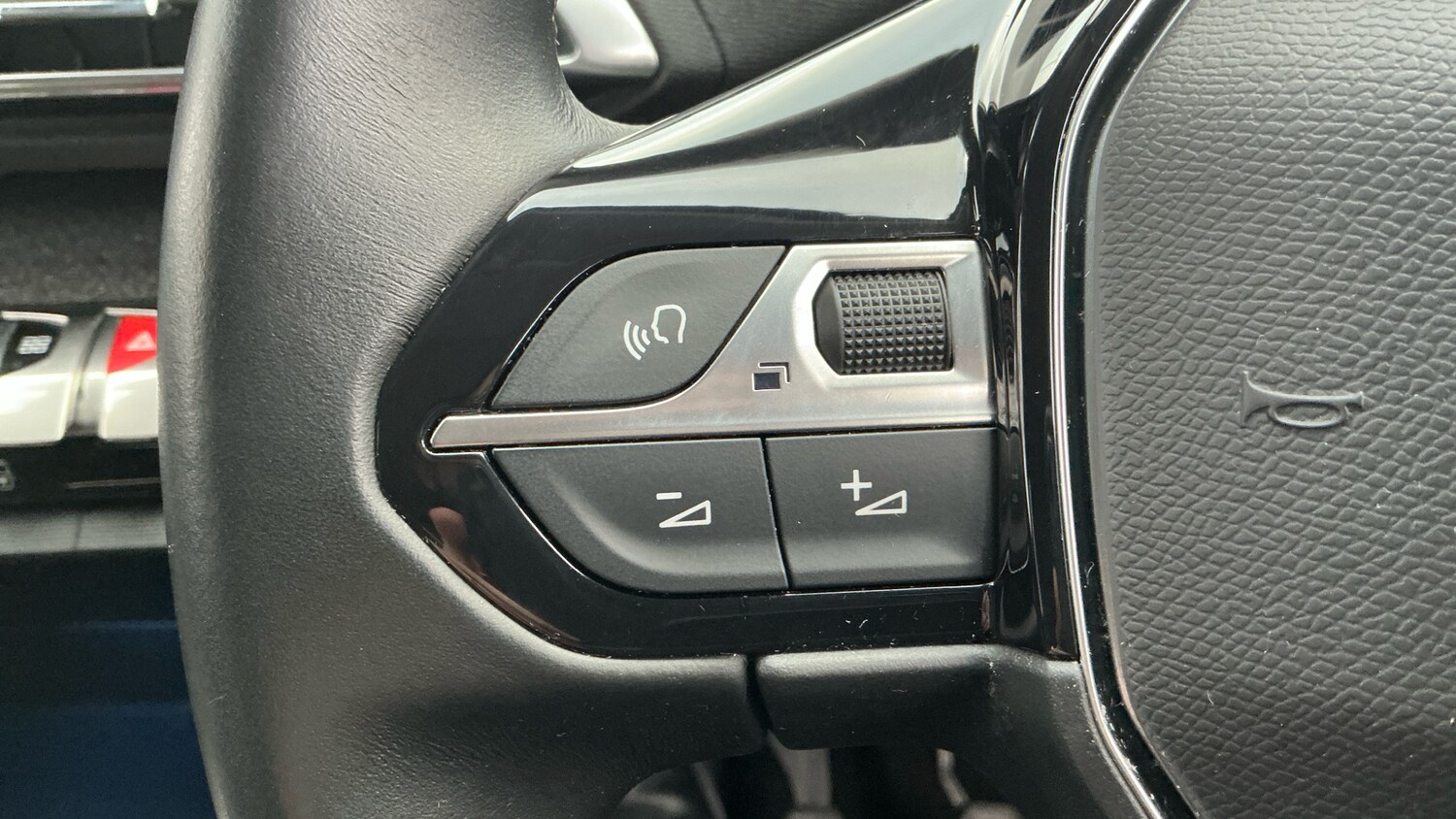 Used Peugeot 3008 2021 for sale - 76825723: Photo 24