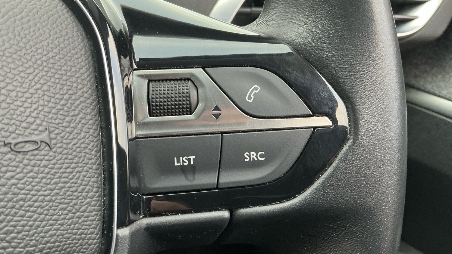 Used Peugeot 3008 2021 for sale - 76825723: Photo 25