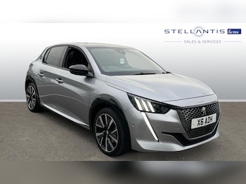 Peugeot - 208