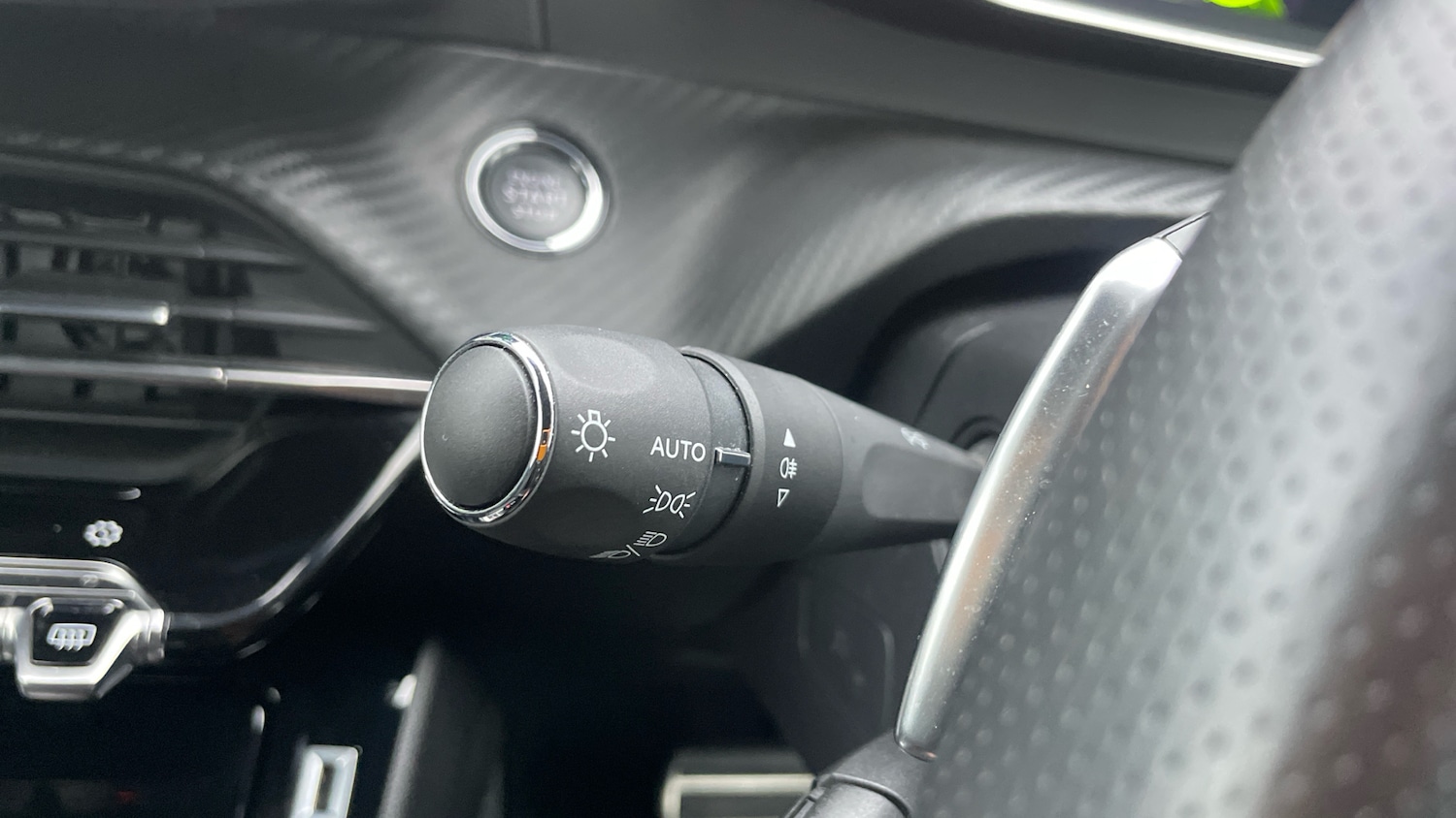 Used Peugeot 208 2022 for sale - 76359112: Photo 27