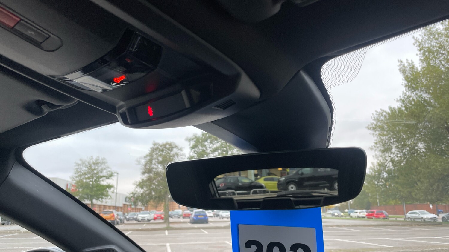 Used Peugeot 208 2022 for sale - 76359112: Photo 35