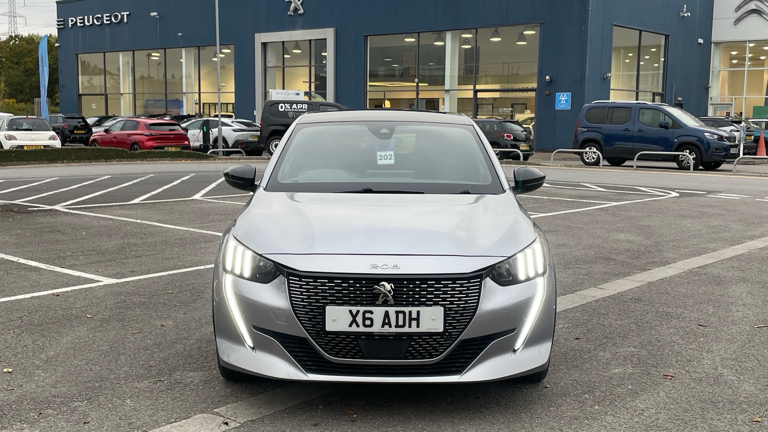 Used Peugeot 208 2022 for sale - 76359112: Photo 8