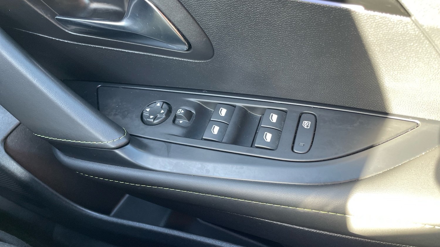 Used Peugeot 208 2025 for sale - 77254296: Photo 23