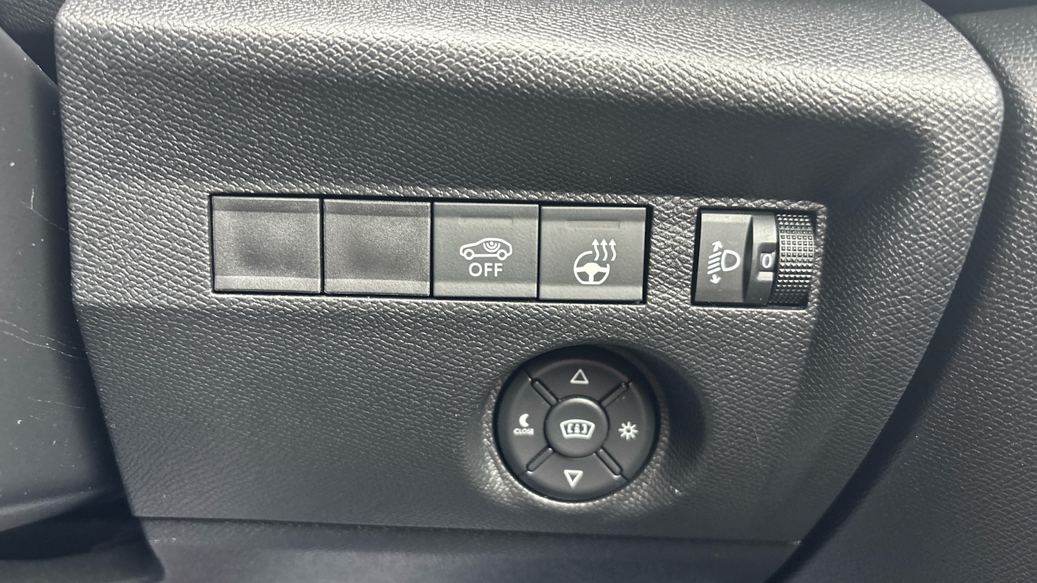 Vehicle 33