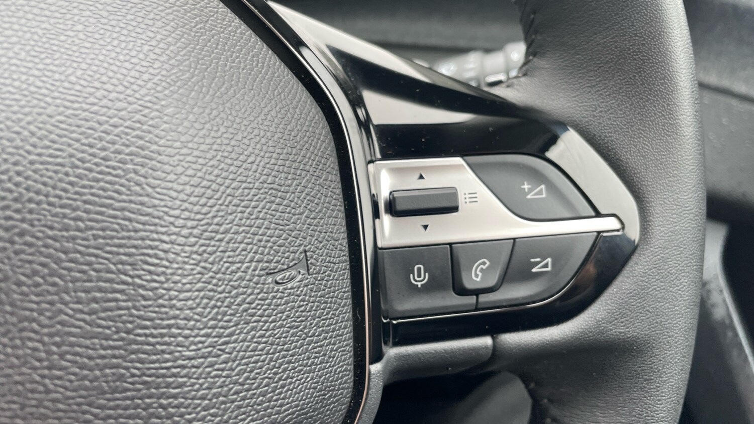 Used Peugeot 308 2023 for sale - 77697381: Photo 24