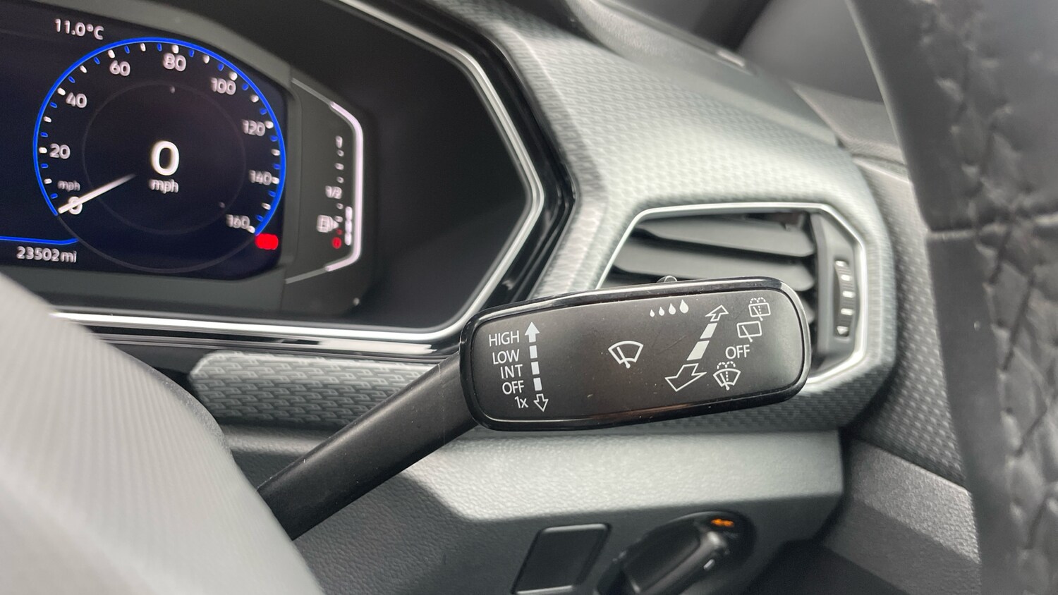 Used Volkswagen T-Cross 2022 for sale - 76260924: Photo 28