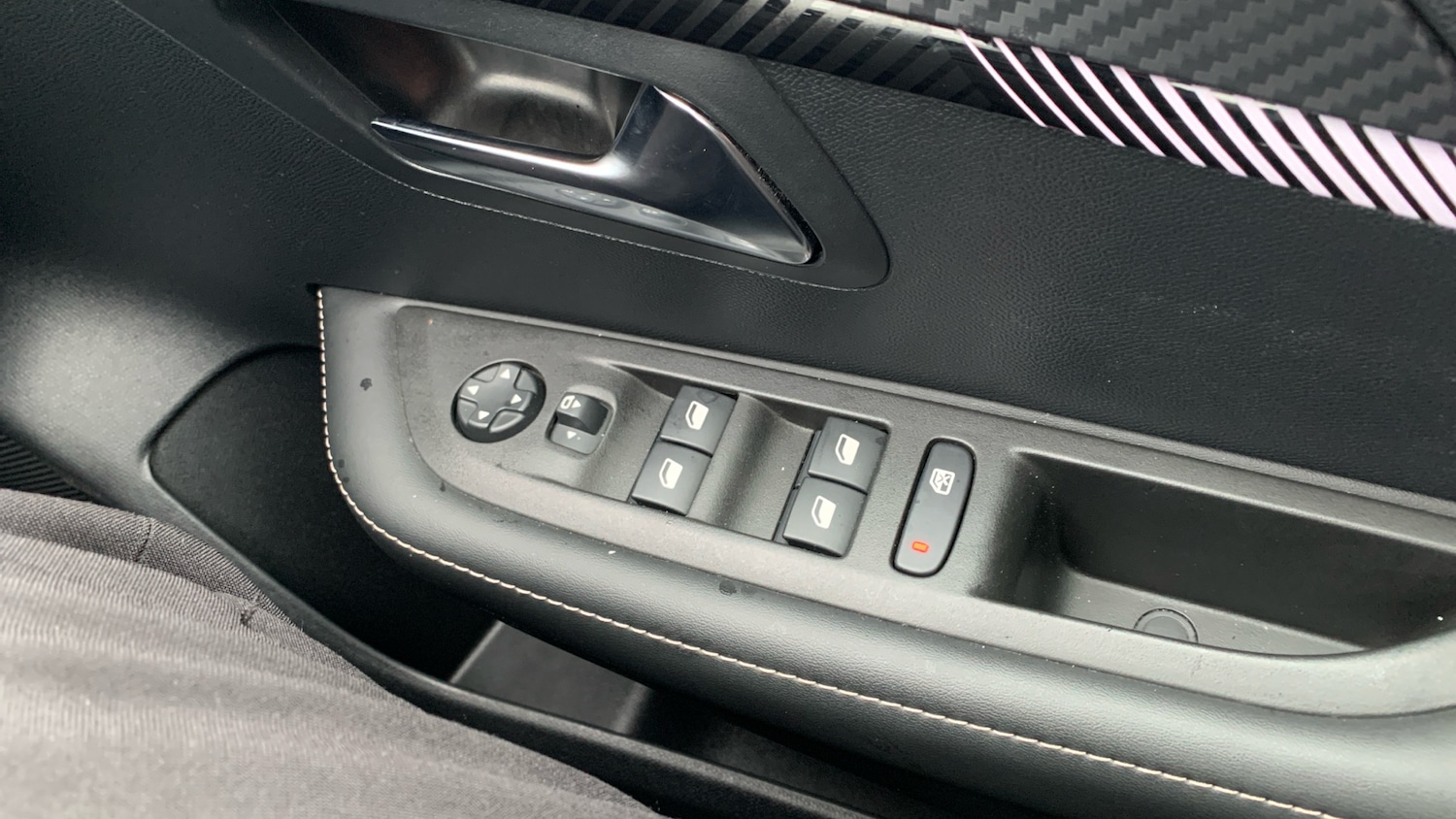 Used Peugeot 208 2024 for sale - 77332376: Photo 23