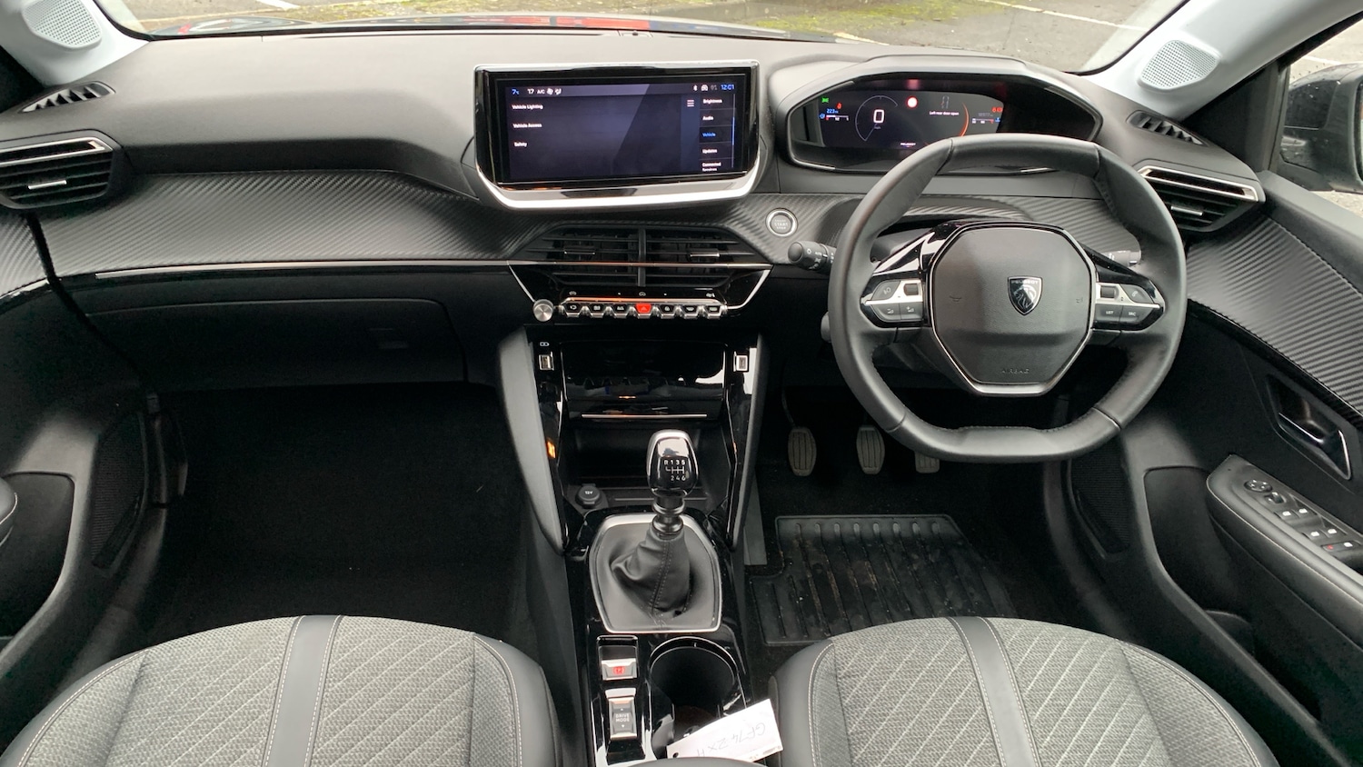 Used Peugeot 208 2024 for sale - 77332376: Photo 5