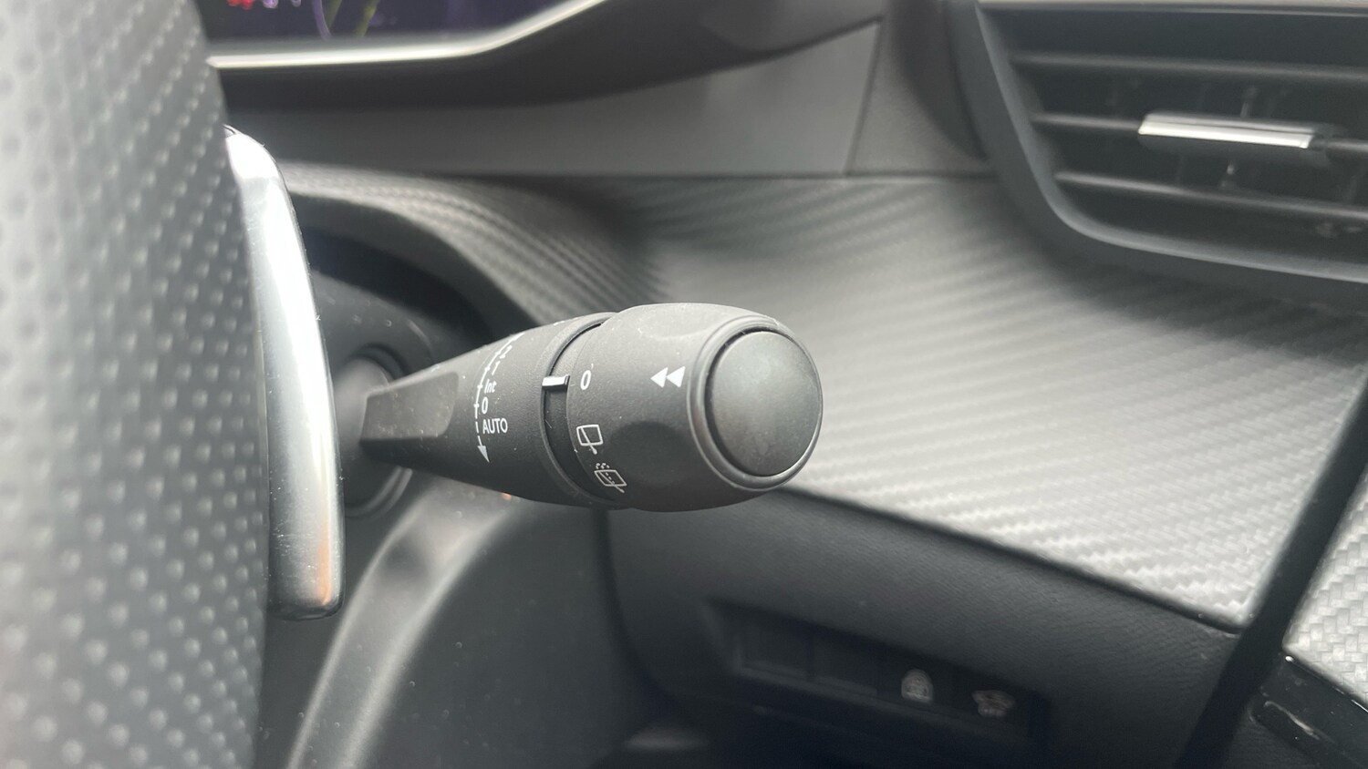 Used Peugeot 208 2024 for sale - 76271368: Photo 28