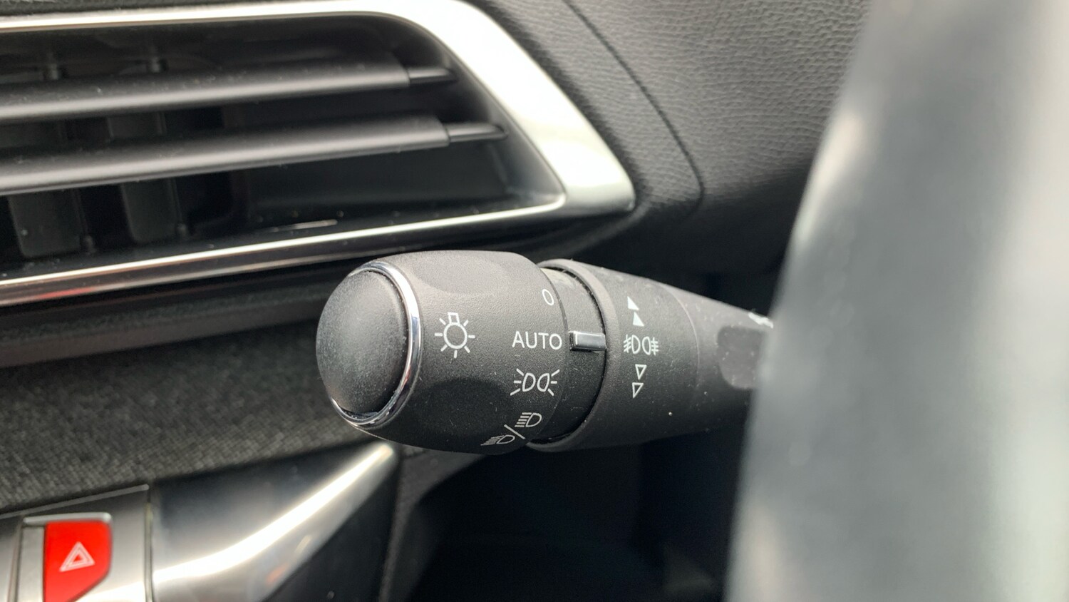 Used Peugeot 5008 2020 for sale - 78206012: Photo 27