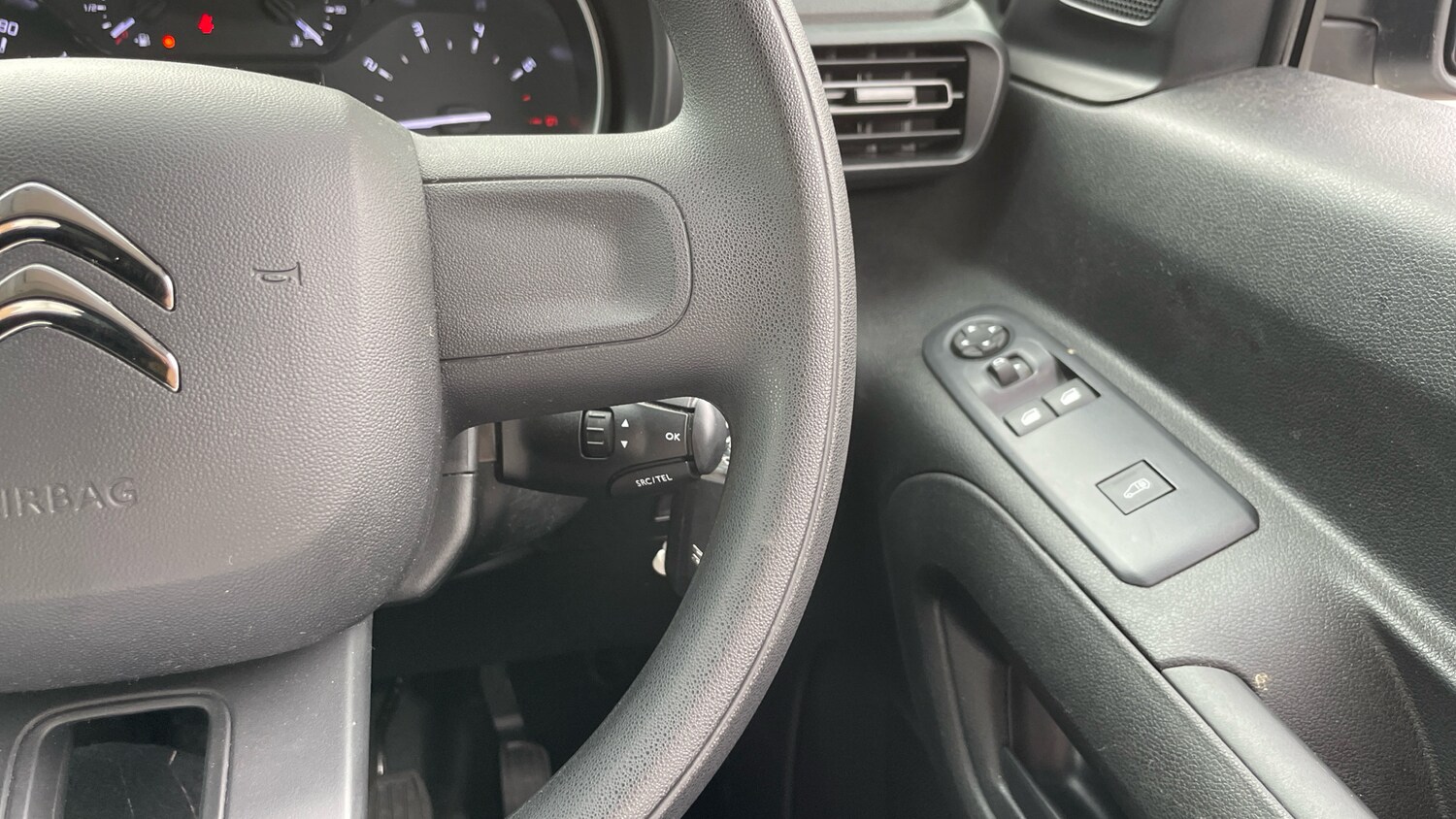 Used Citroen Berlingo 2024 for sale - 76021563: Photo 24