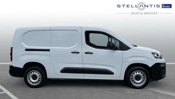 Used Citroen Berlingo 2024 for sale - 76021563: Photo 2