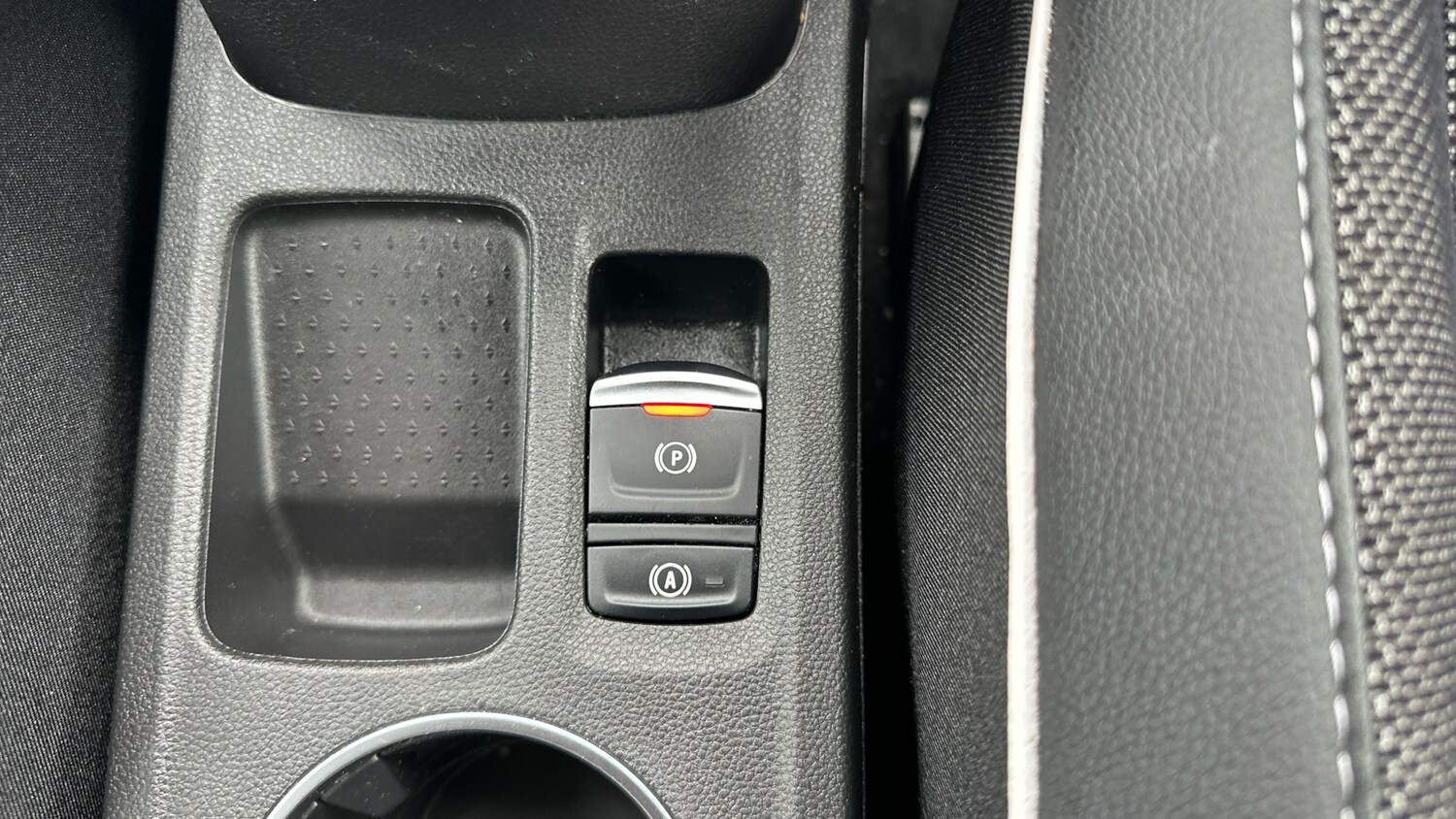 Used Renault Captur 2023 for sale - 77684967: Photo 21