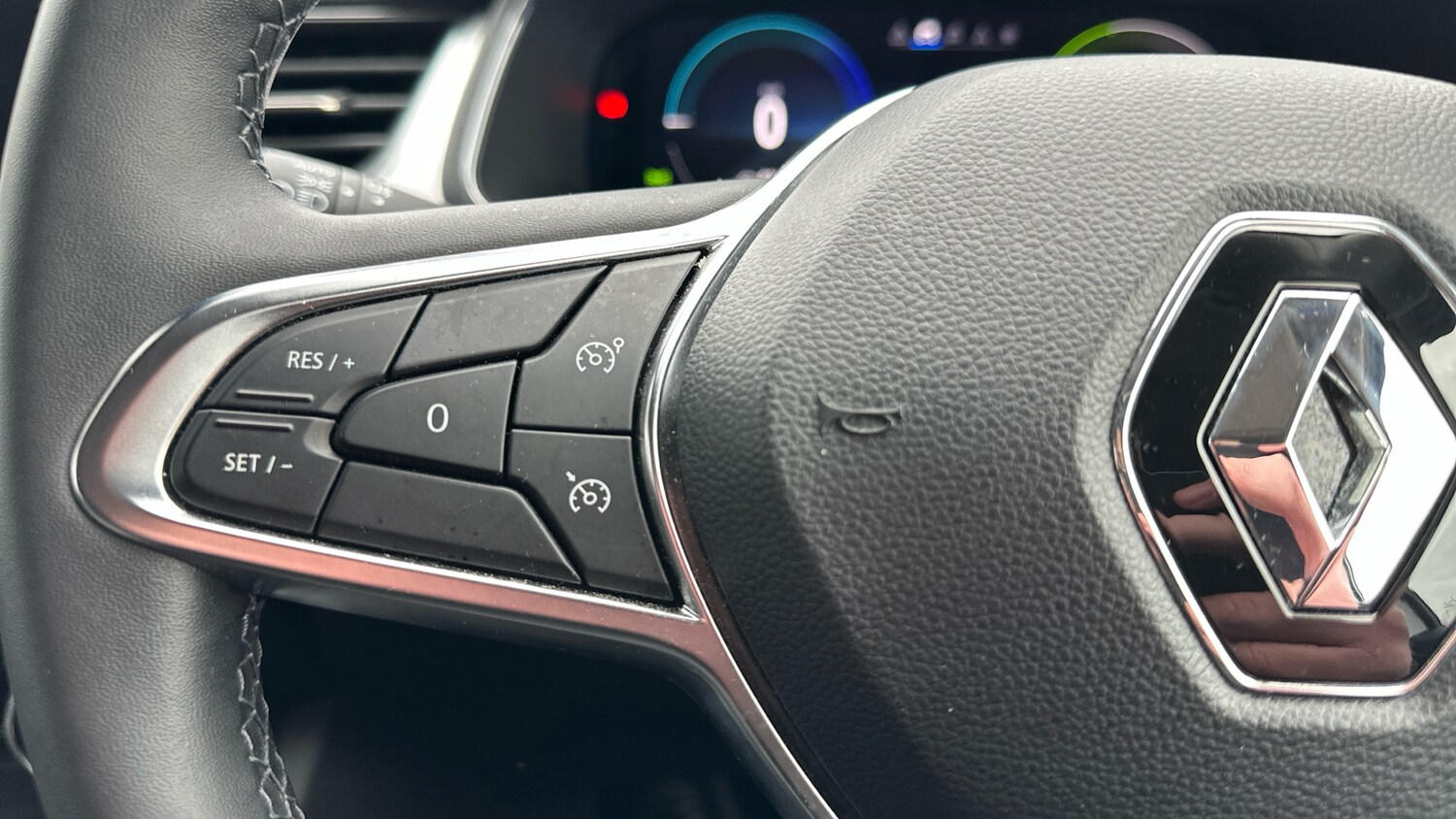 Used Renault Captur 2023 for sale - 77684967: Photo 23