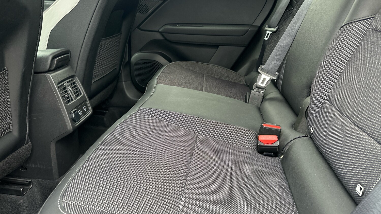 Used Renault Captur 2023 for sale - 77684967: Photo 33