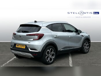 Used Renault Captur 2023 for sale - 77684967: Photo
