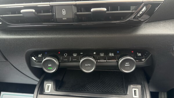 Used Citroen C4 2023 for sale - 76202080: Photo 29
