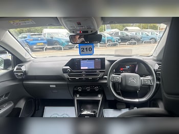 Used Citroen C4 2023 for sale - 76202080: Photo 4