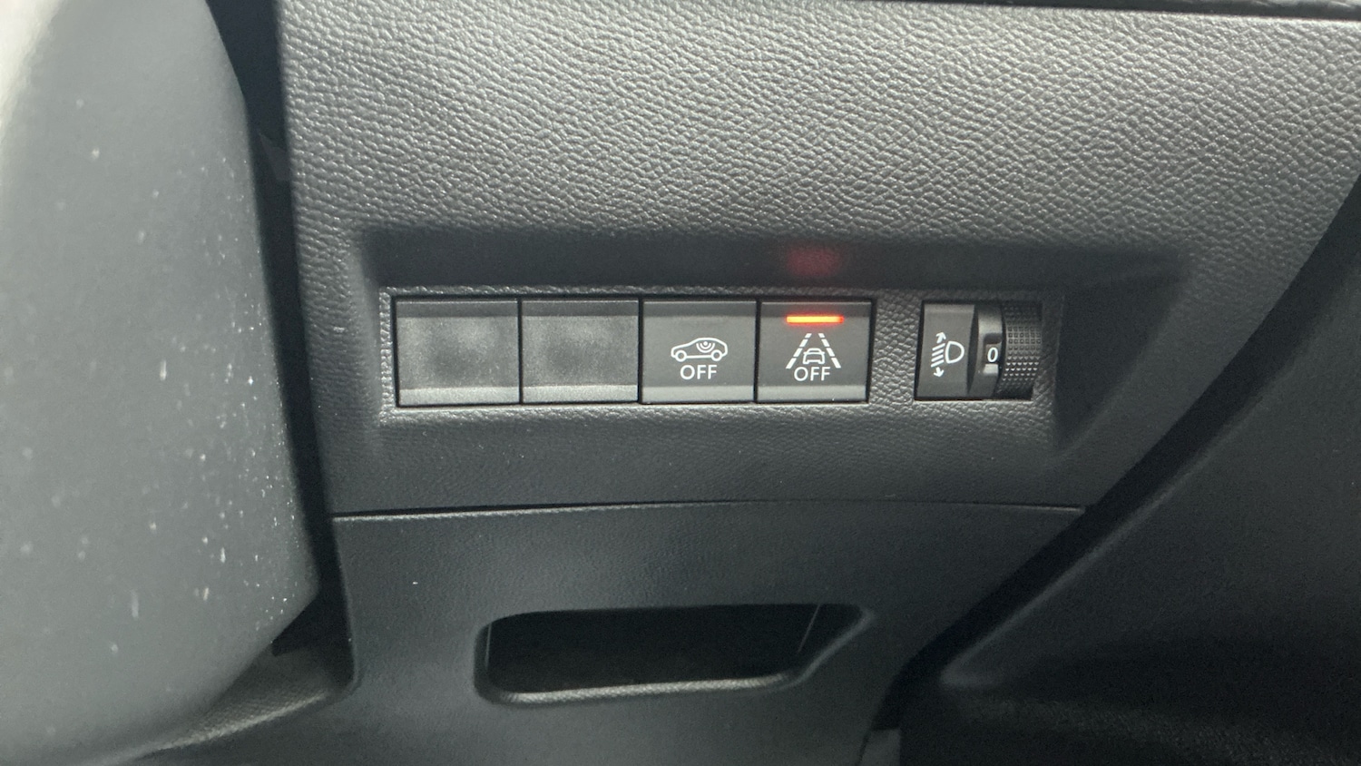 Used Peugeot 2008 2022 for sale - 76574318: Photo 32