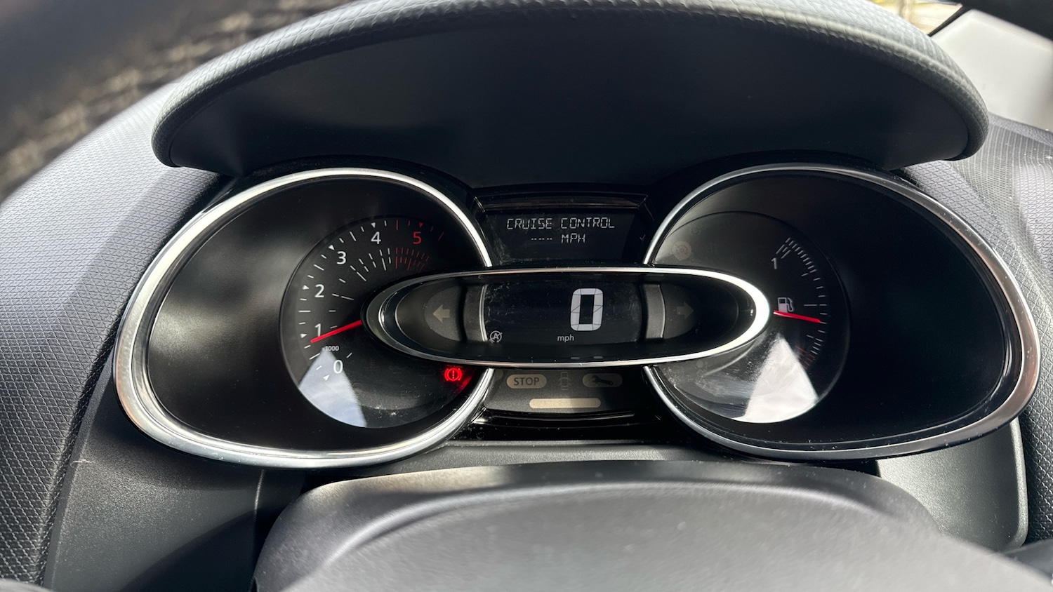 Used Renault Clio 2017 for sale - 76110276: Photo 13
