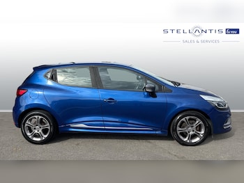 Used Renault Clio 2017 for sale - 76110276: Photo 2