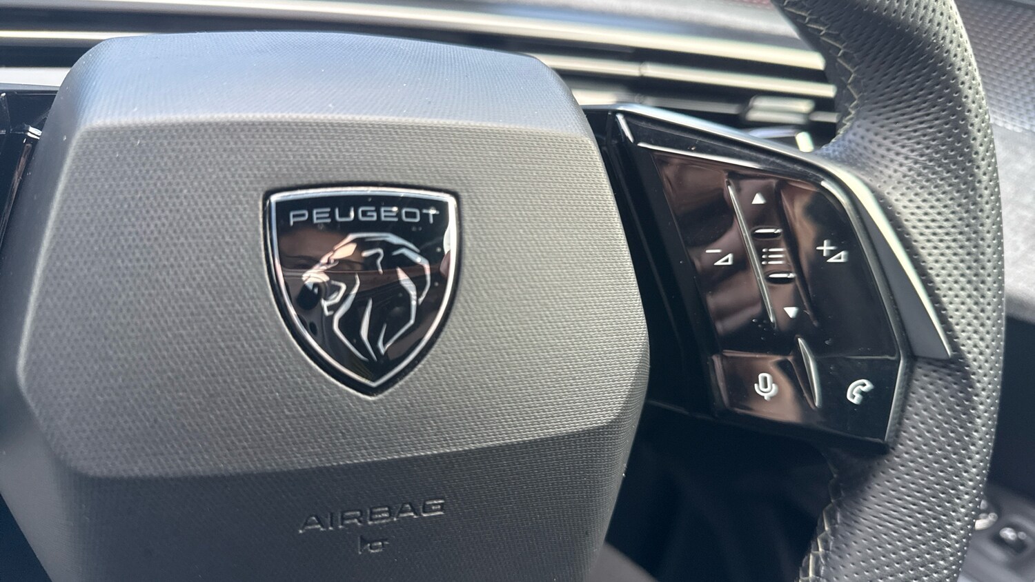 Used Peugeot 3008 2024 for sale - 76260911: Photo 24