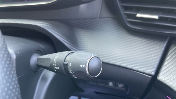 Used Peugeot 208 2024 for sale - 76003064: Photo 28