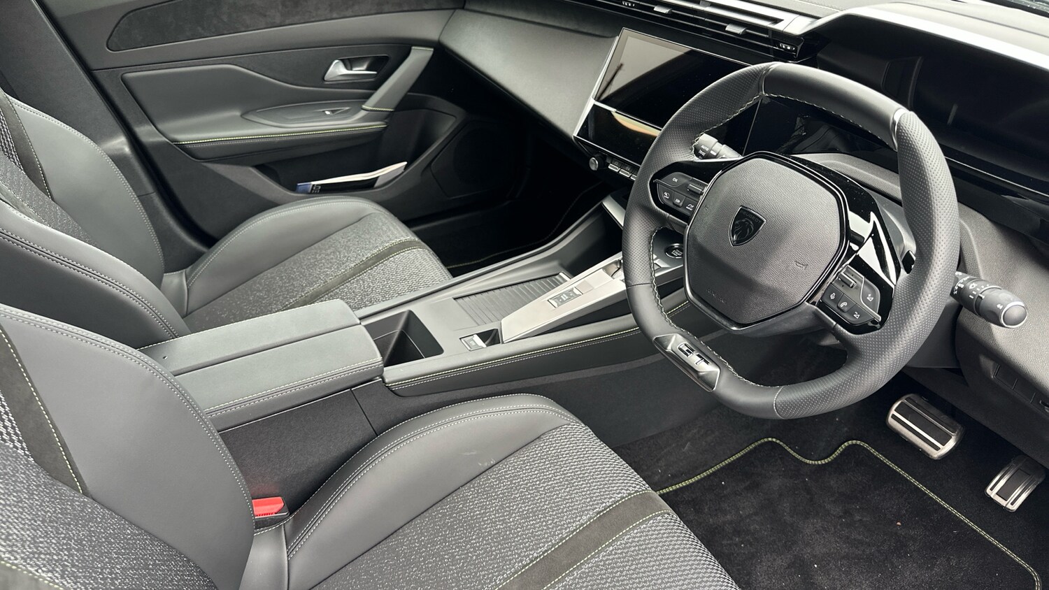 Used Peugeot 408 2025 for sale - 77684919: Photo 11