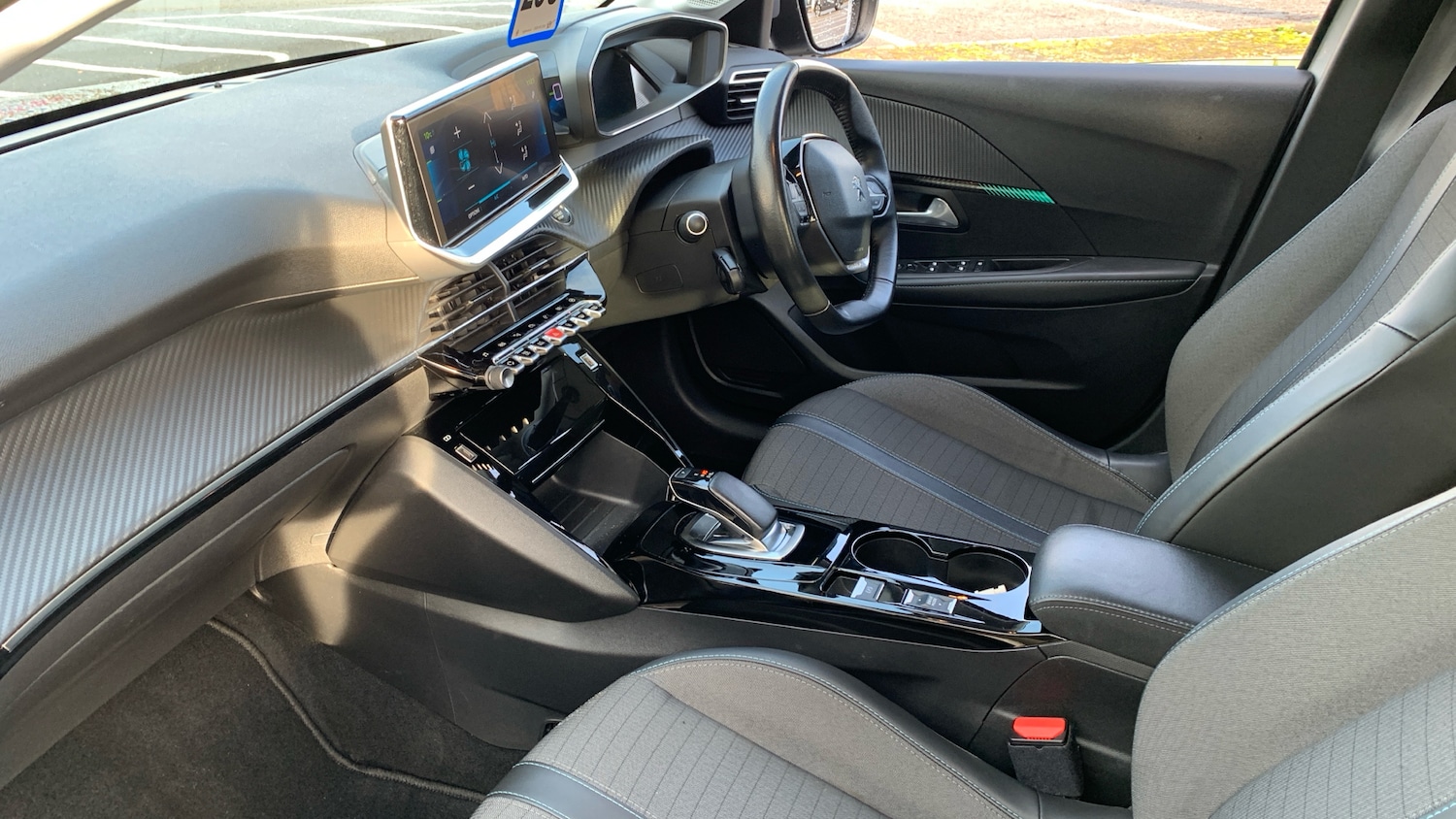 Used Peugeot 208 2020 for sale - 77018060: Photo 12