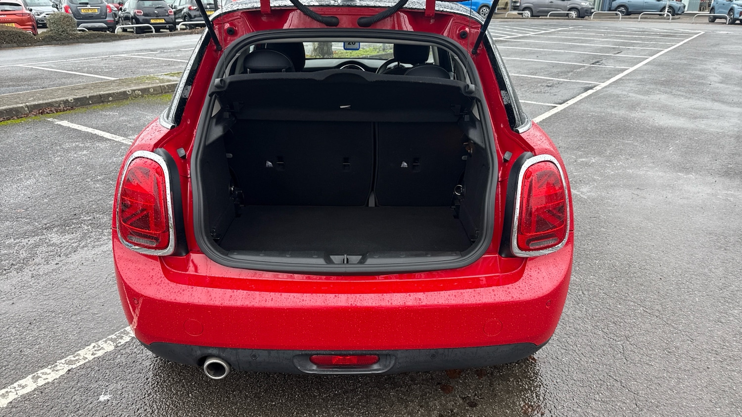 Used MINI Hatch 2019 for sale - 76977281: Photo 19
