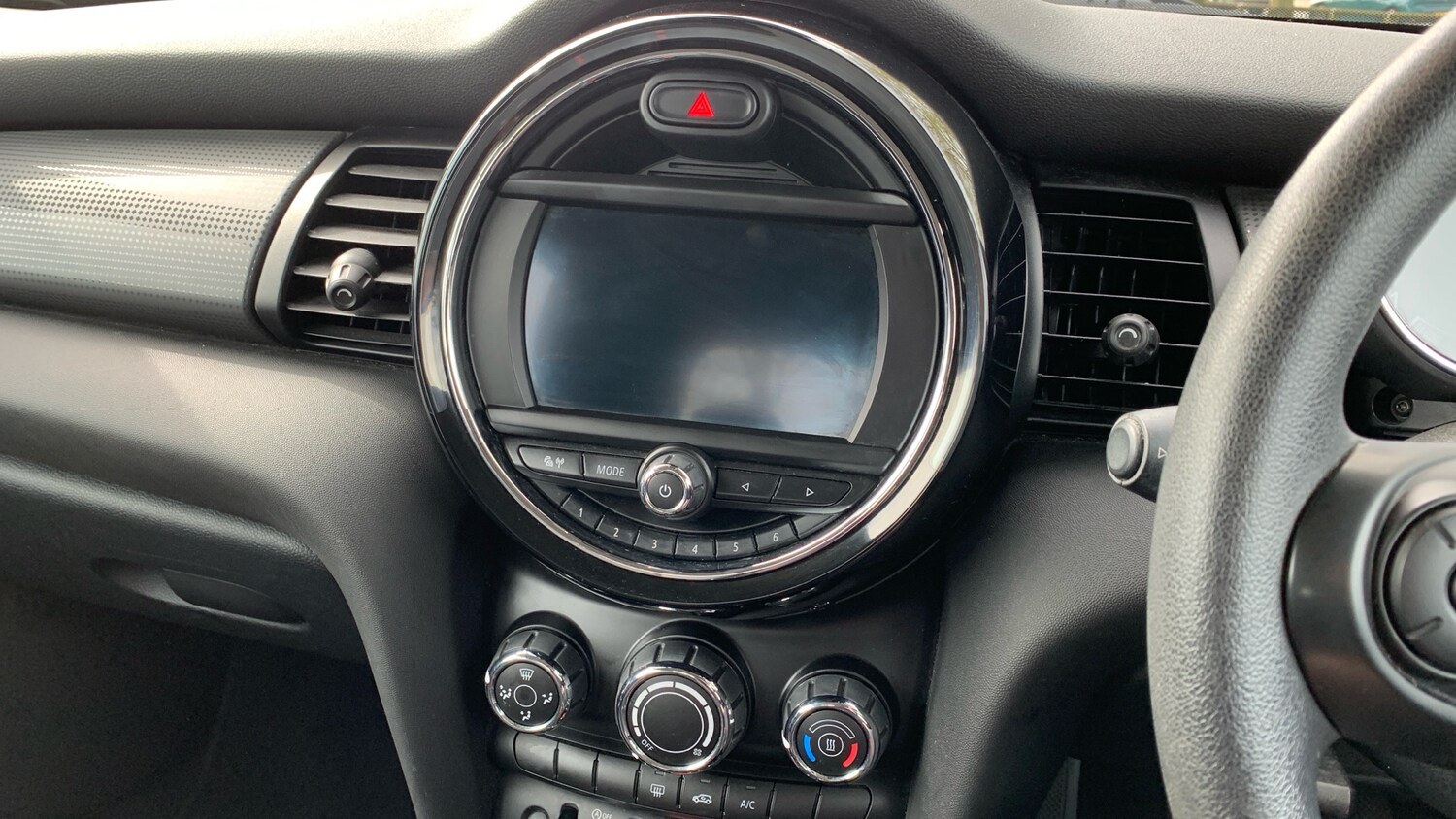 Used MINI Hatch 2018 for sale - 78215473: Photo 10