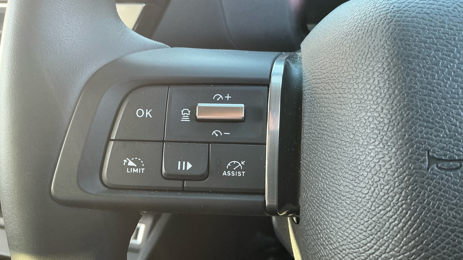 Used Citroen C4 2024 for sale - 76574305: Photo 23