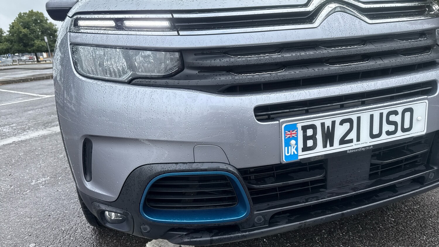 Vehicle 28
