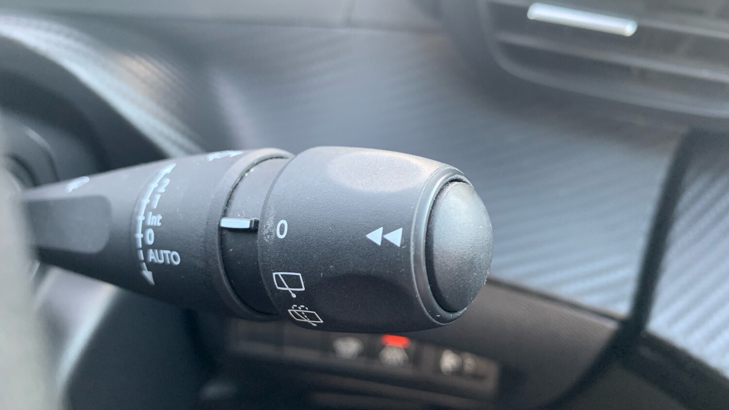 Used Peugeot 208 2023 for sale - 78186268: Photo 28