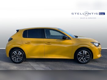 Used Peugeot 208 2023 for sale - 78186268: Photo