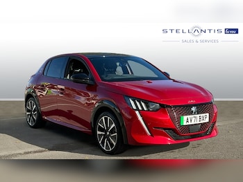 Peugeot - 208