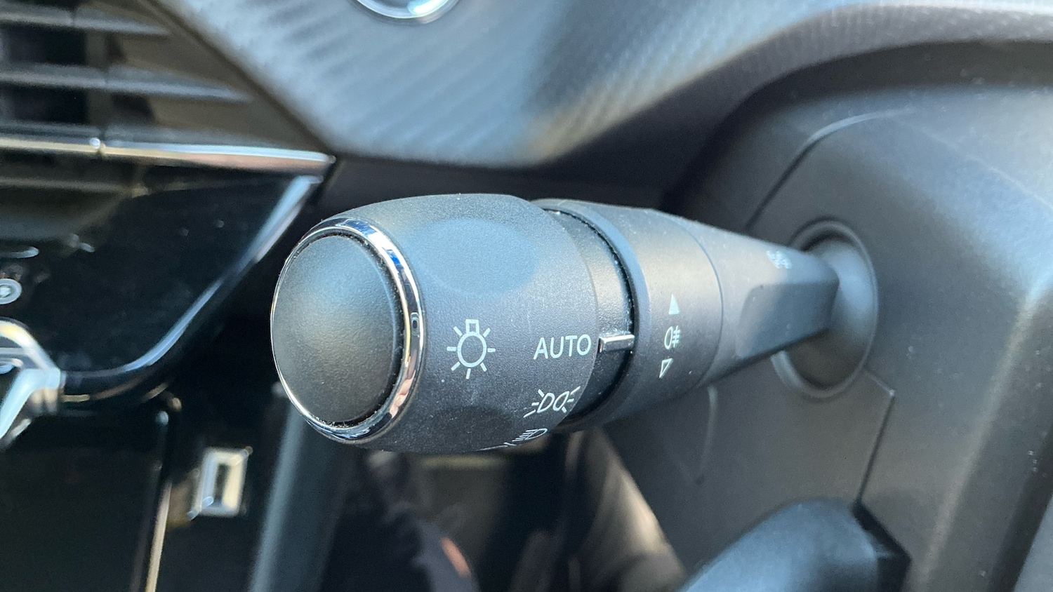 Used Peugeot 208 2021 for sale - 76372217: Photo 27