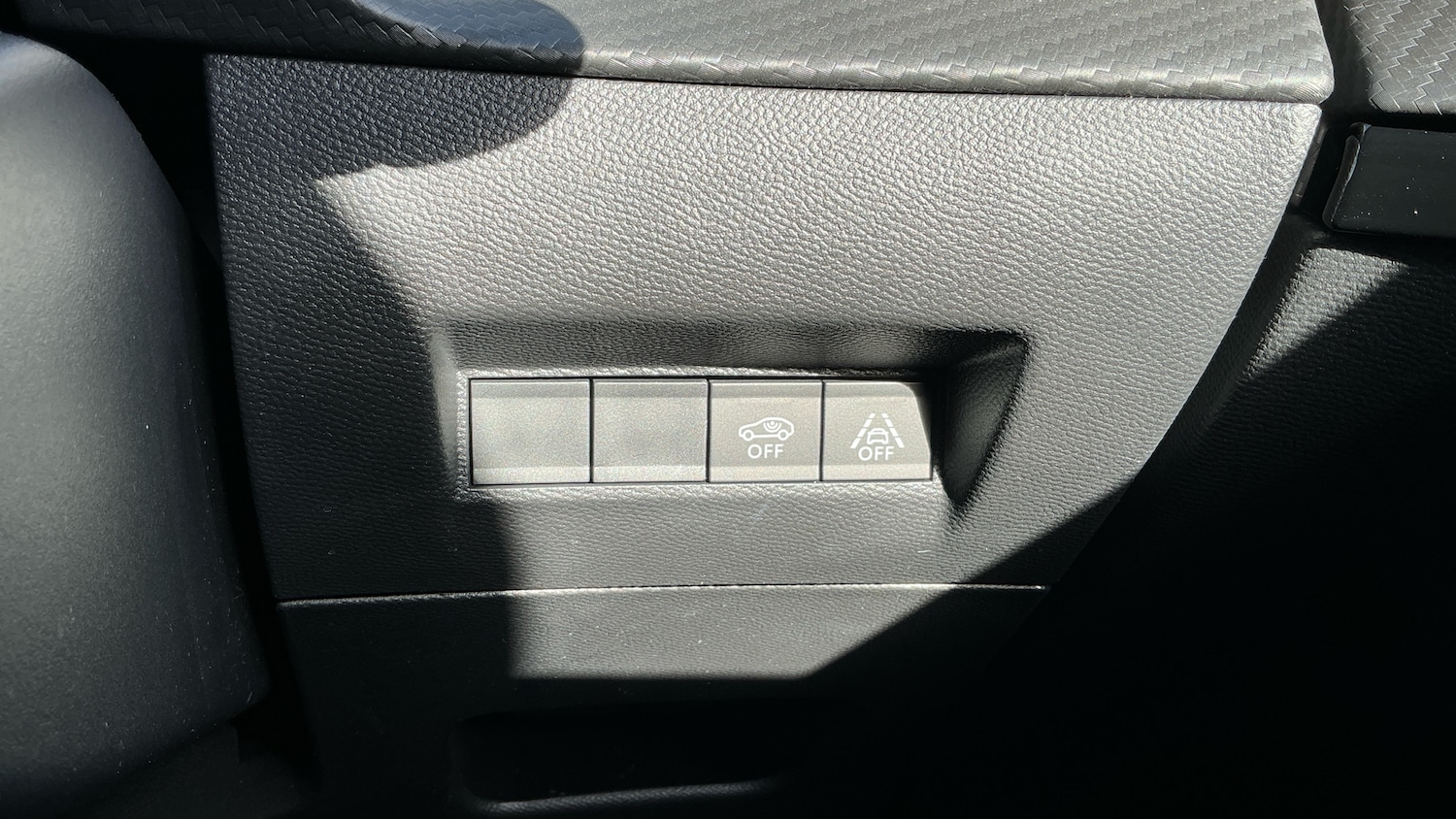 Used Peugeot 208 2021 for sale - 76372217: Photo 33