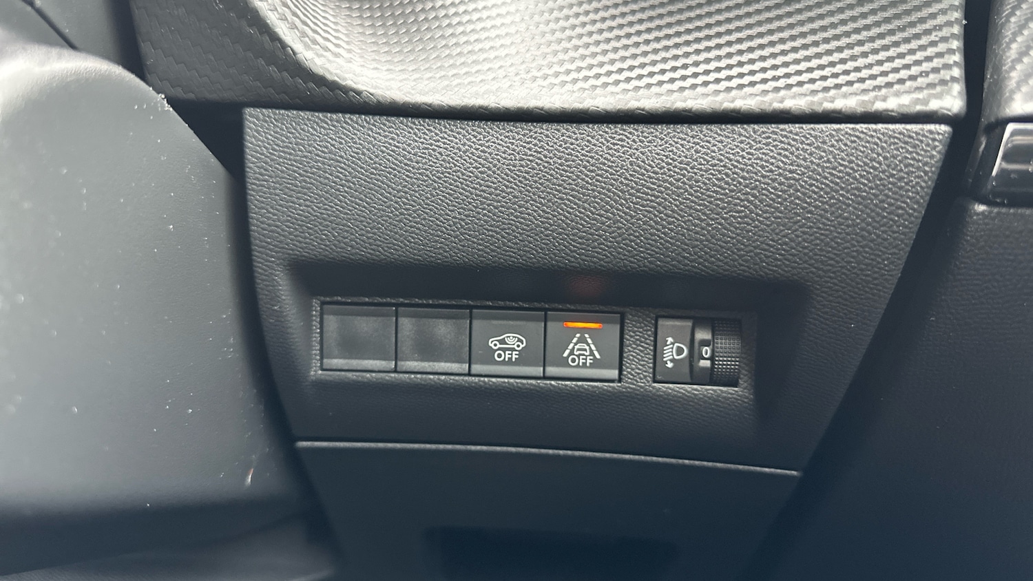 Used Peugeot 2008 2021 for sale - 77697426: Photo 34