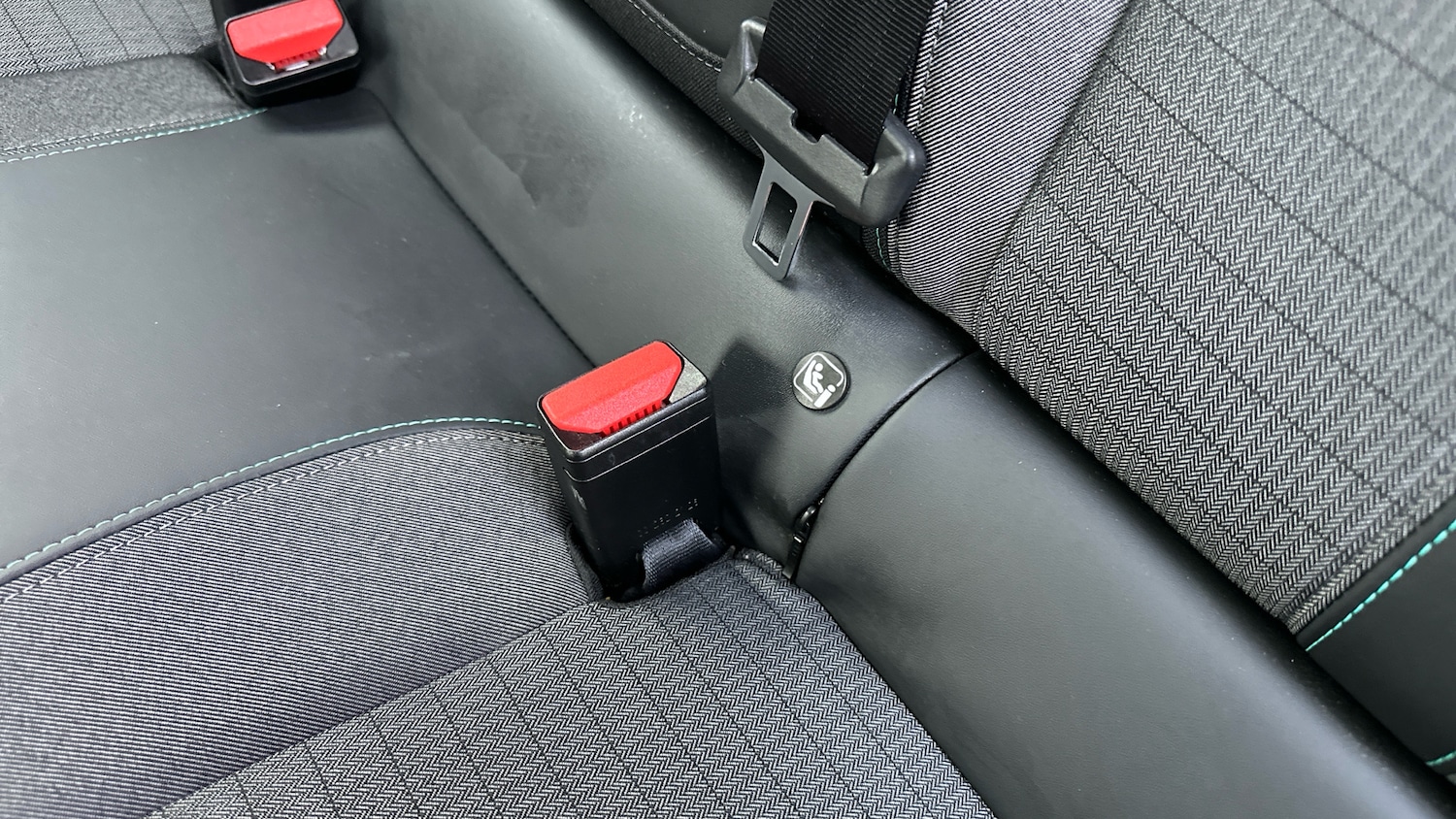 Used Peugeot 2008 2021 for sale - 77697426: Photo 35