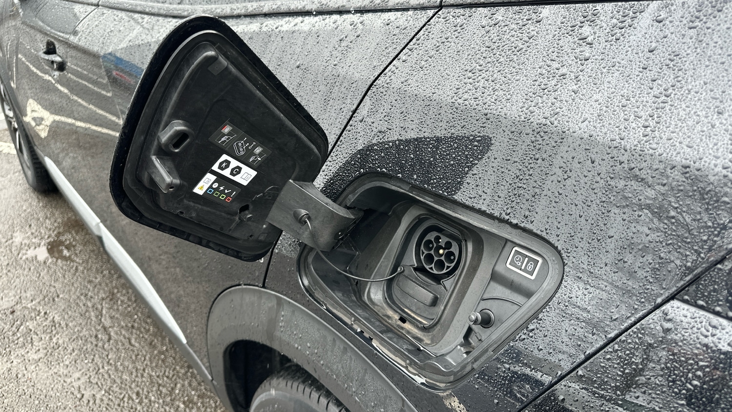 Used Peugeot 2008 2021 for sale - 77697426: Photo 49