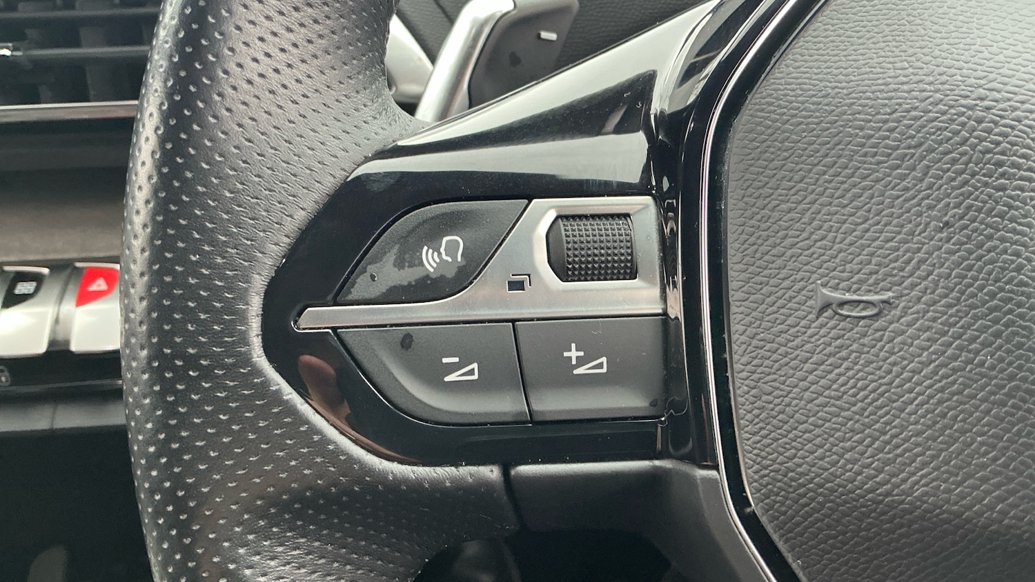 Used Peugeot 3008 2022 for sale - 76850902: Photo 23