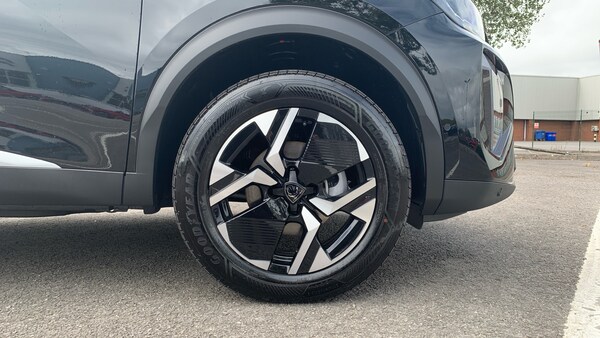 Used Peugeot 2008 2025 for sale - 75742129: Photo 17