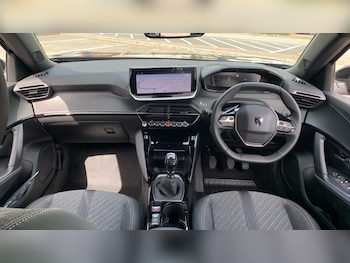 Used Peugeot 2008 2025 for sale - 75742129: Photo