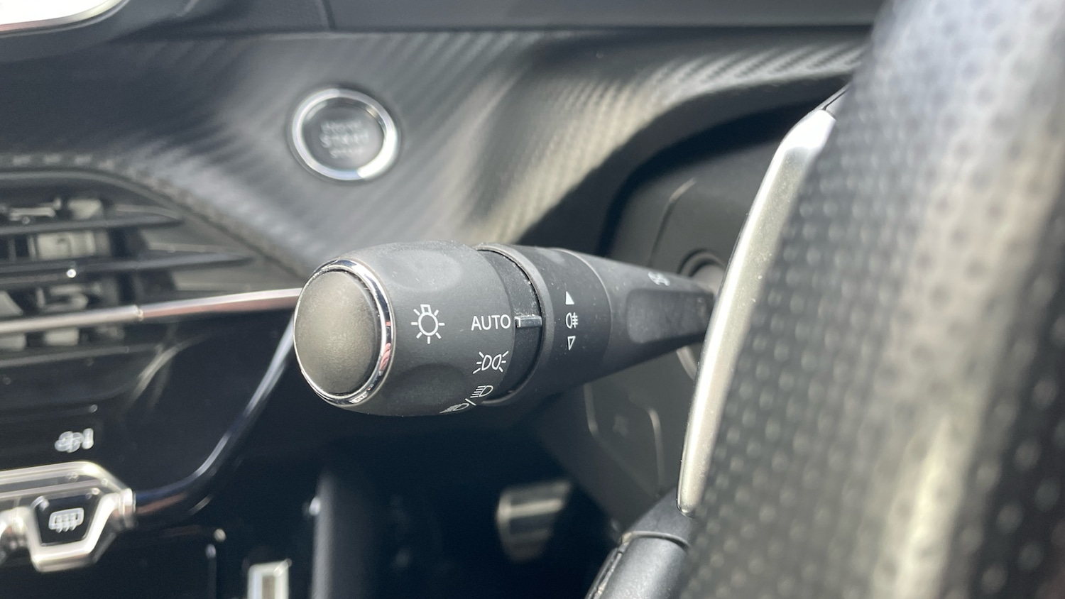 Used Peugeot 2008 2023 for sale - 77539140: Photo 27