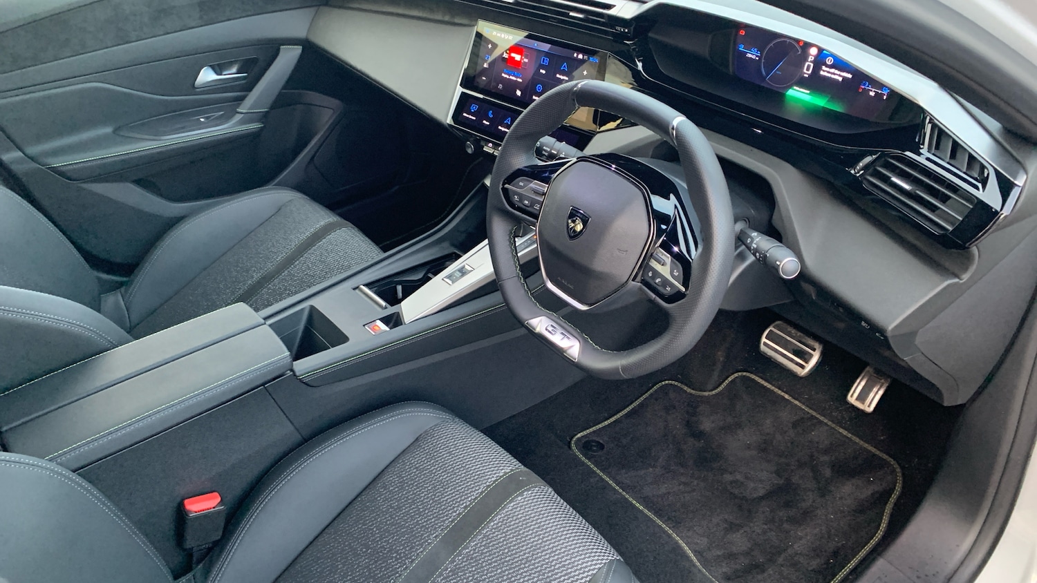 Used Peugeot 408 2025 for sale - 77306819: Photo 12